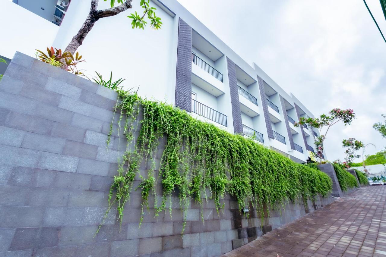 Nivasa Hotel Ungasan Εξωτερικό φωτογραφία